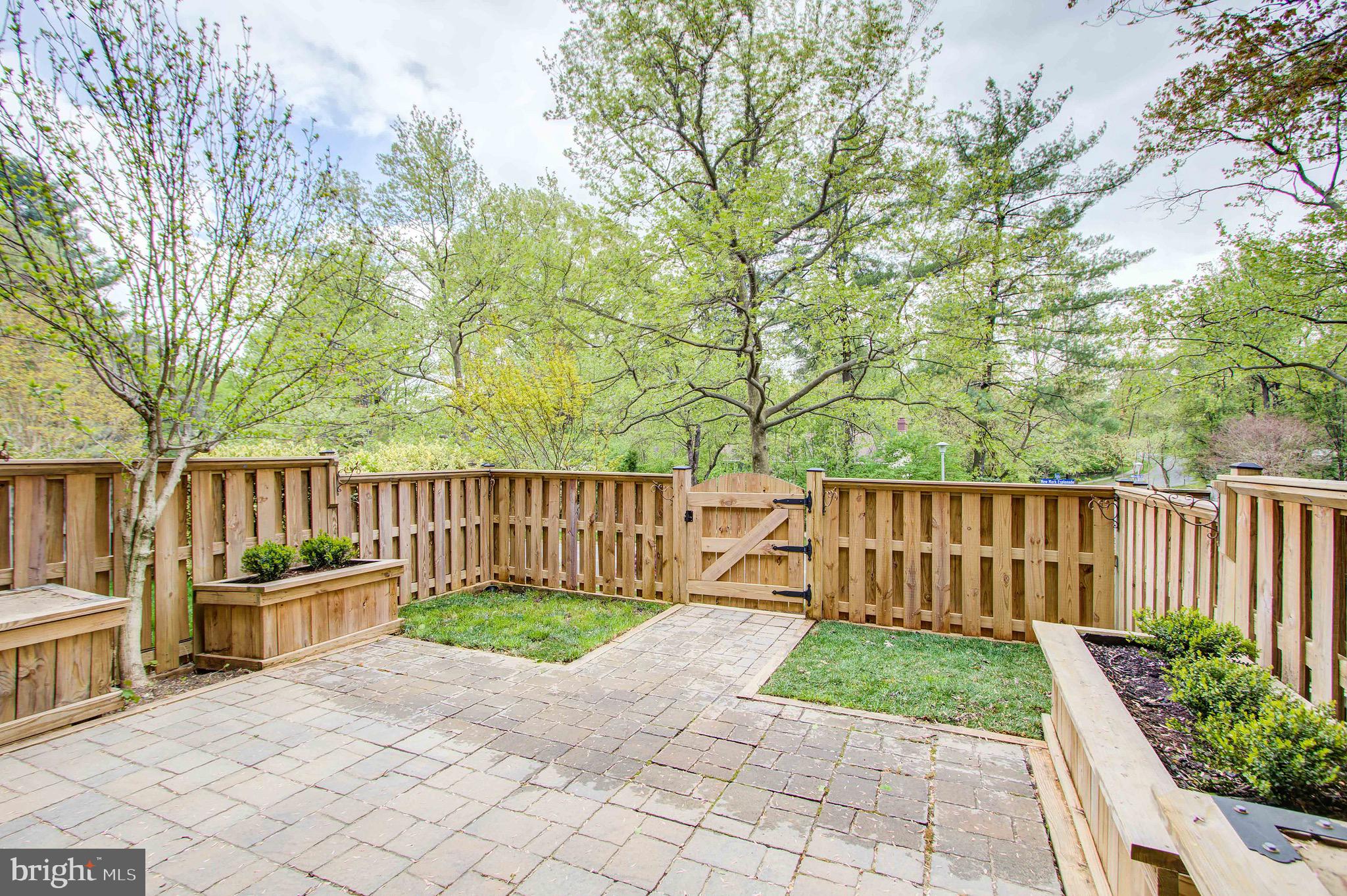 NEW MARK COMMONS - Residential