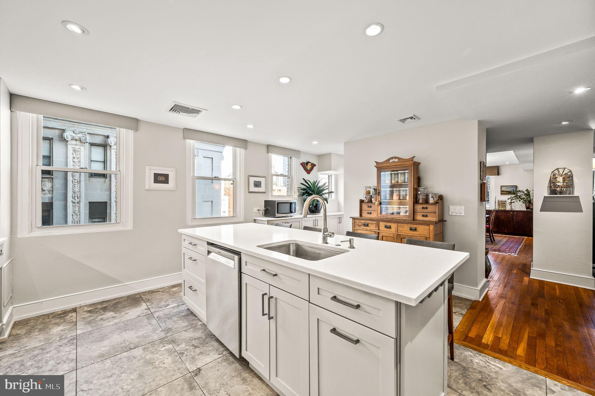 RITTENHOUSE SQUARE - Residential