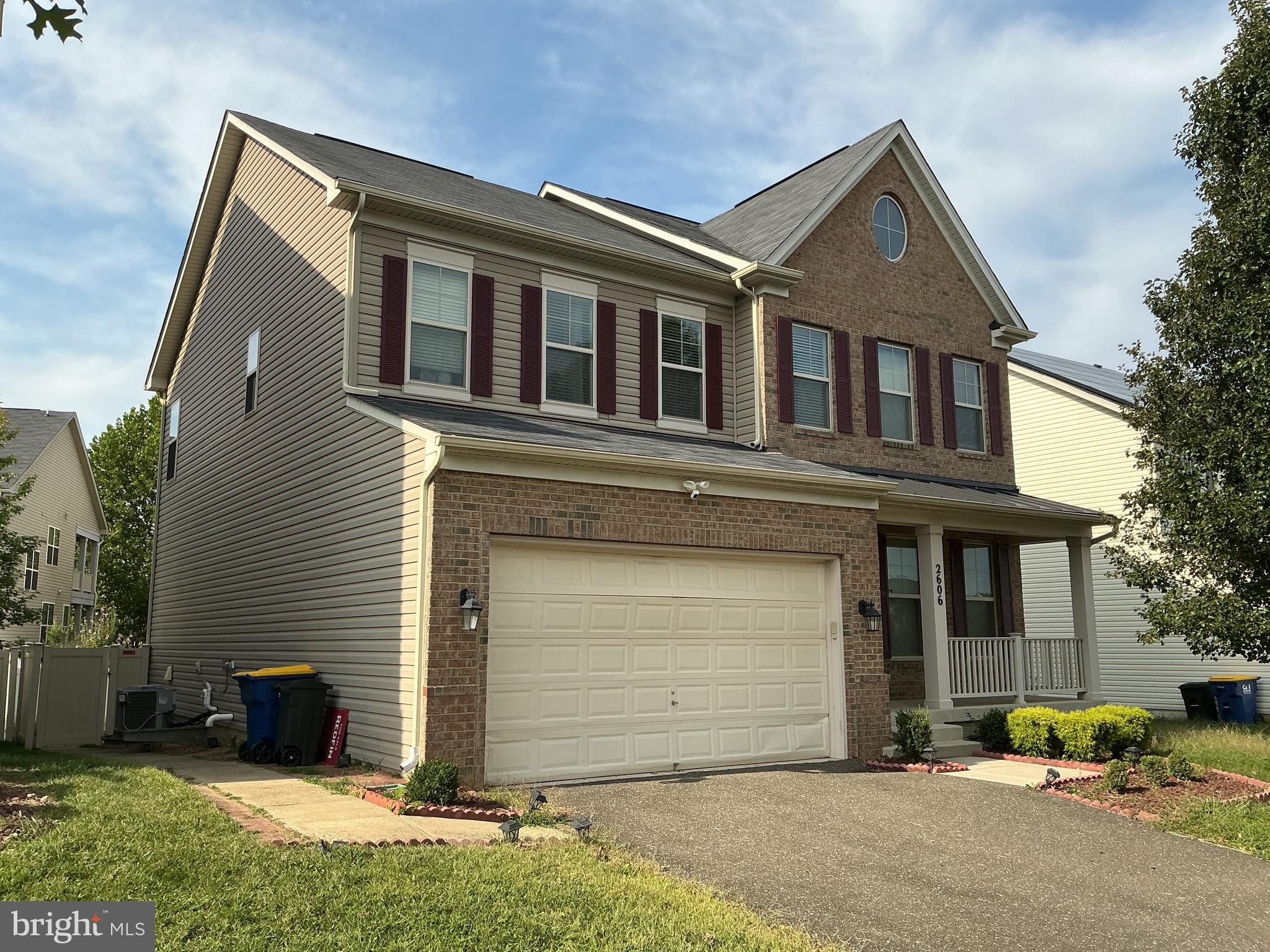 WOODMORE TOWNE CENTRE - Residential