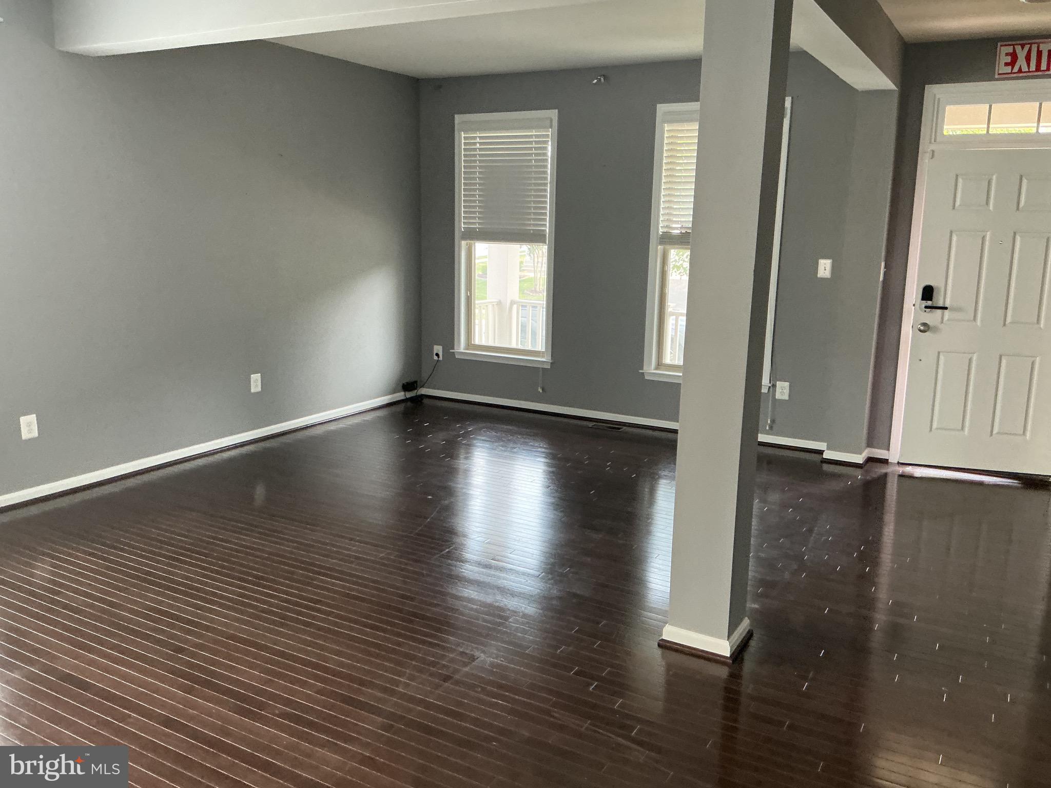 WOODMORE TOWNE CENTRE - Residential