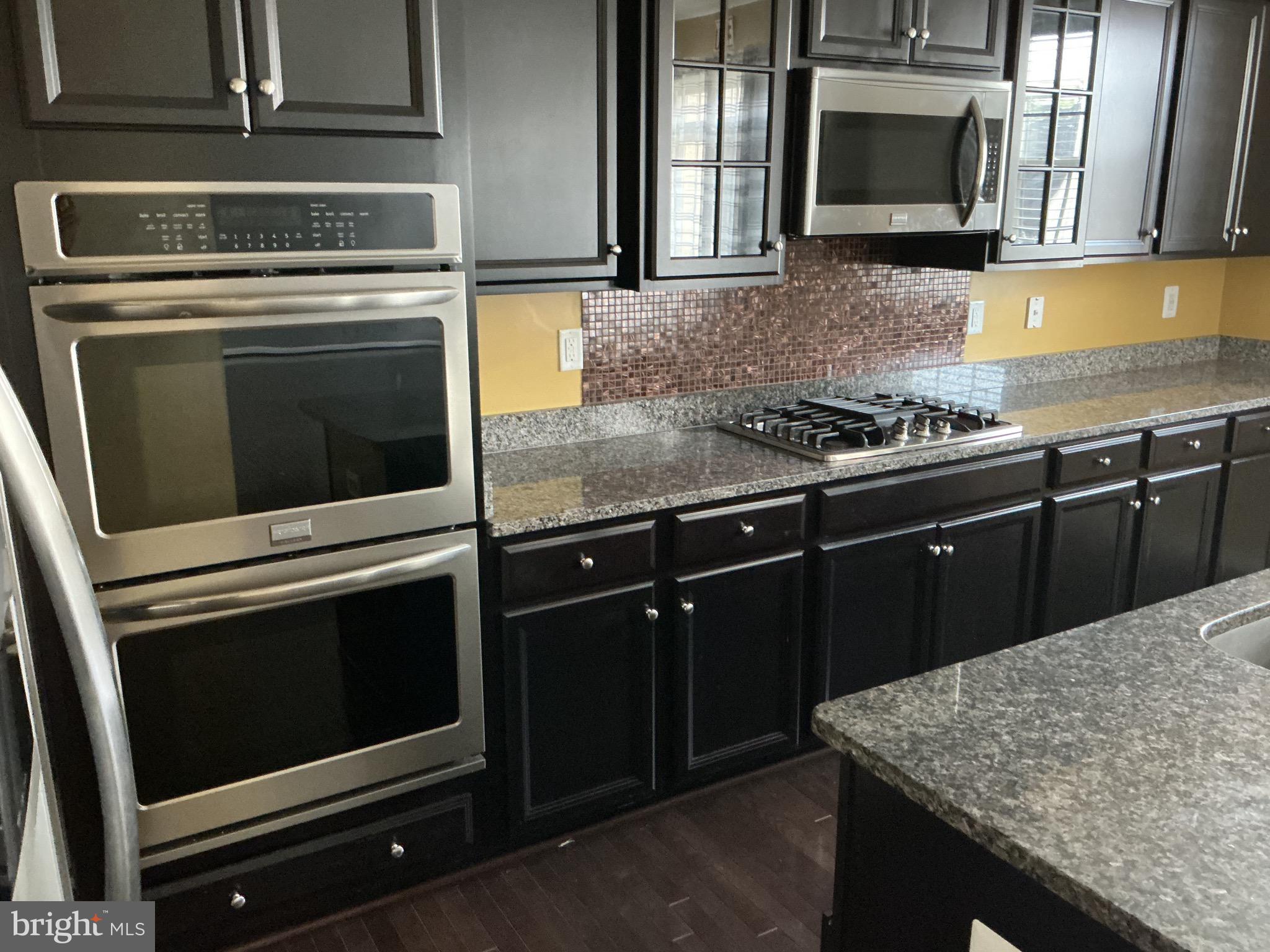 WOODMORE TOWNE CENTRE - Residential