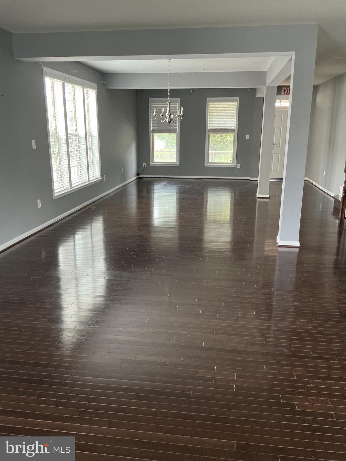WOODMORE TOWNE CENTRE - Residential