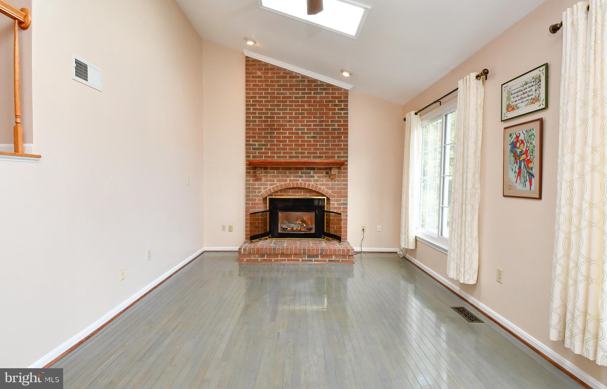 STRATFORD GLEN - Residential