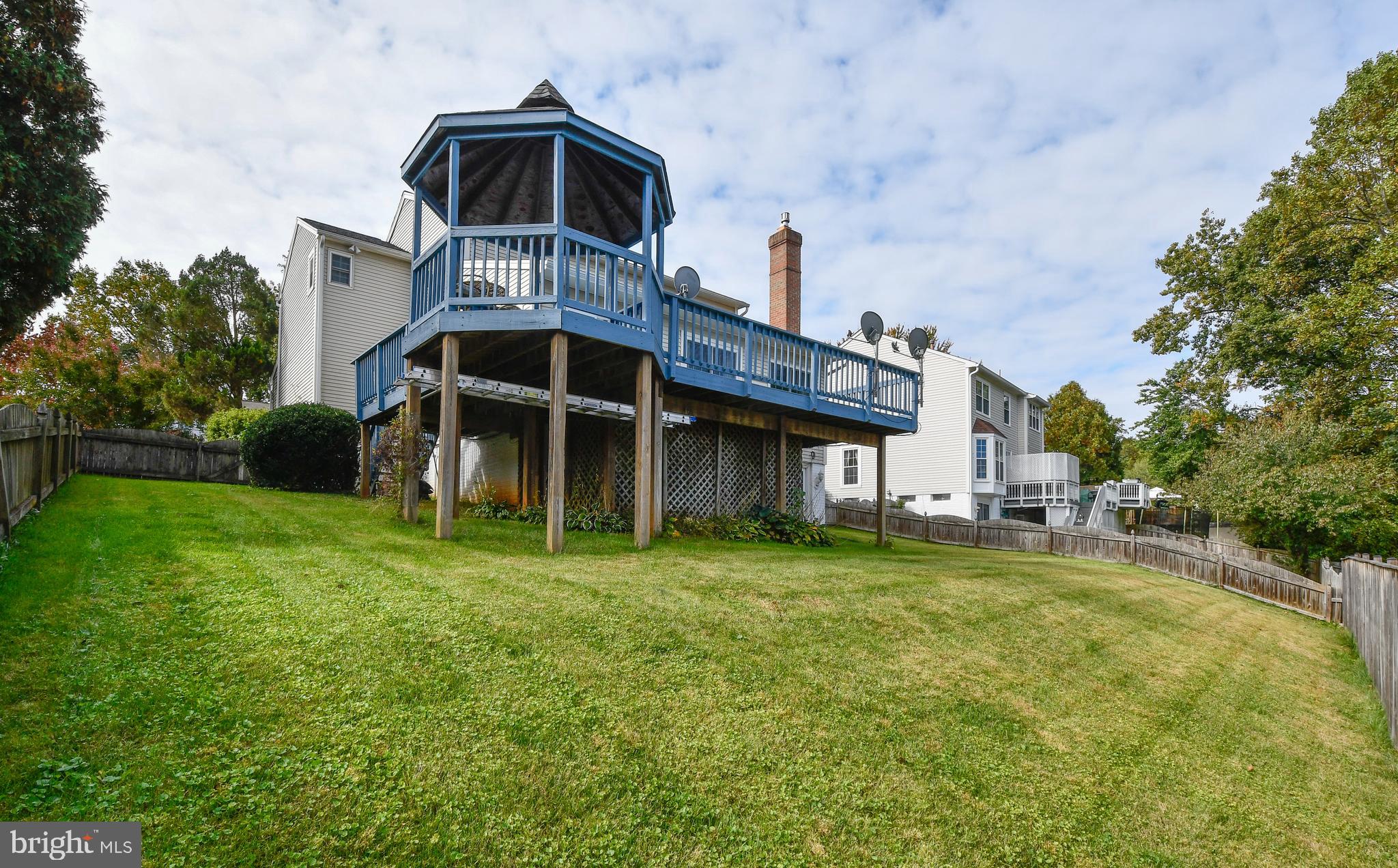STRATFORD GLEN - Residential