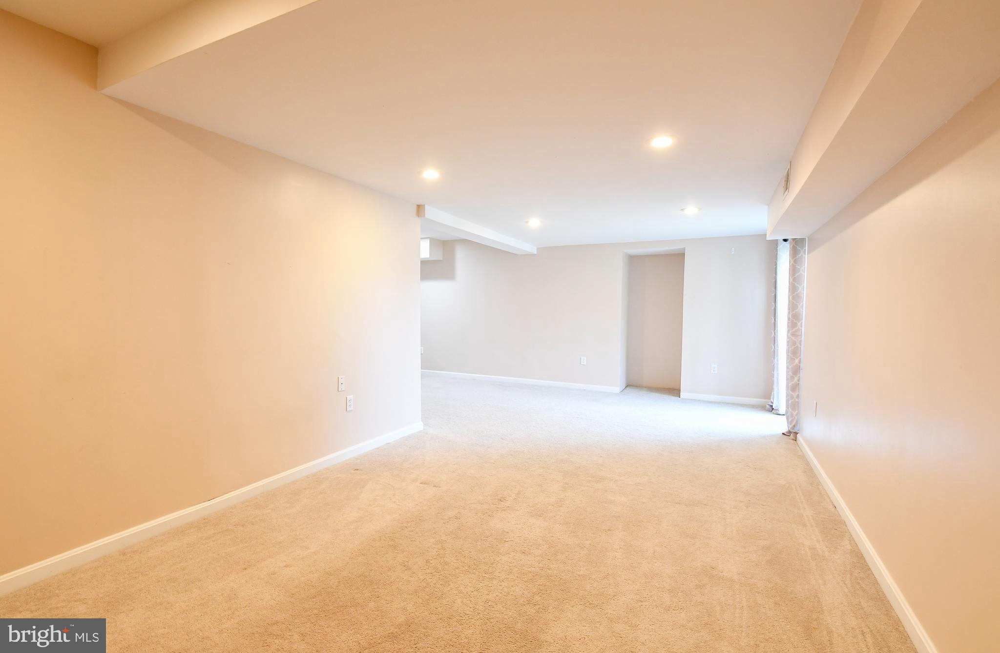STRATFORD GLEN - Residential