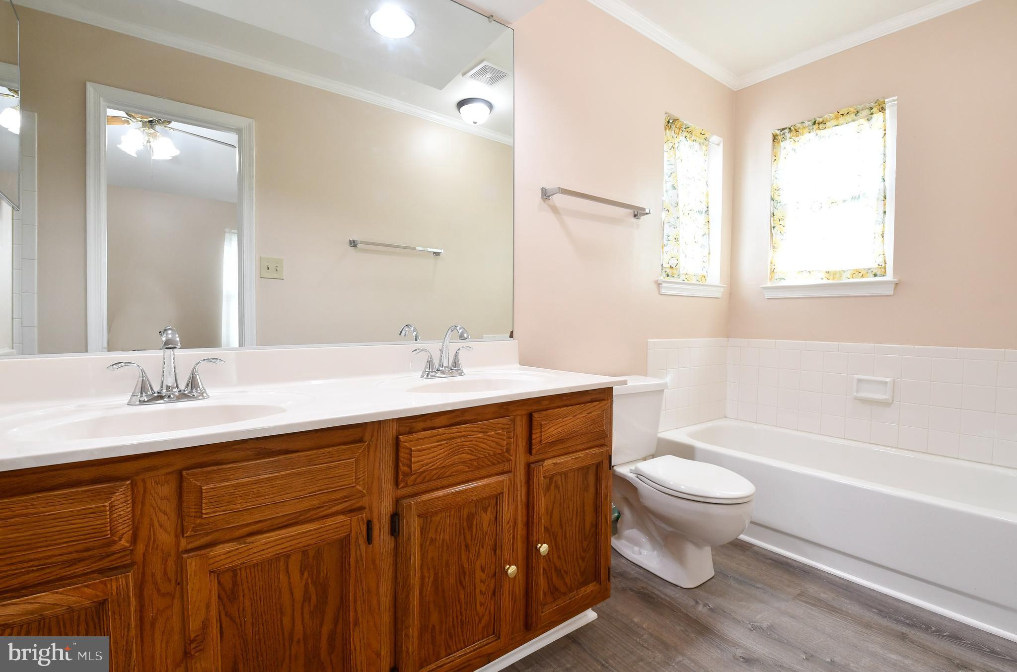 STRATFORD GLEN - Residential