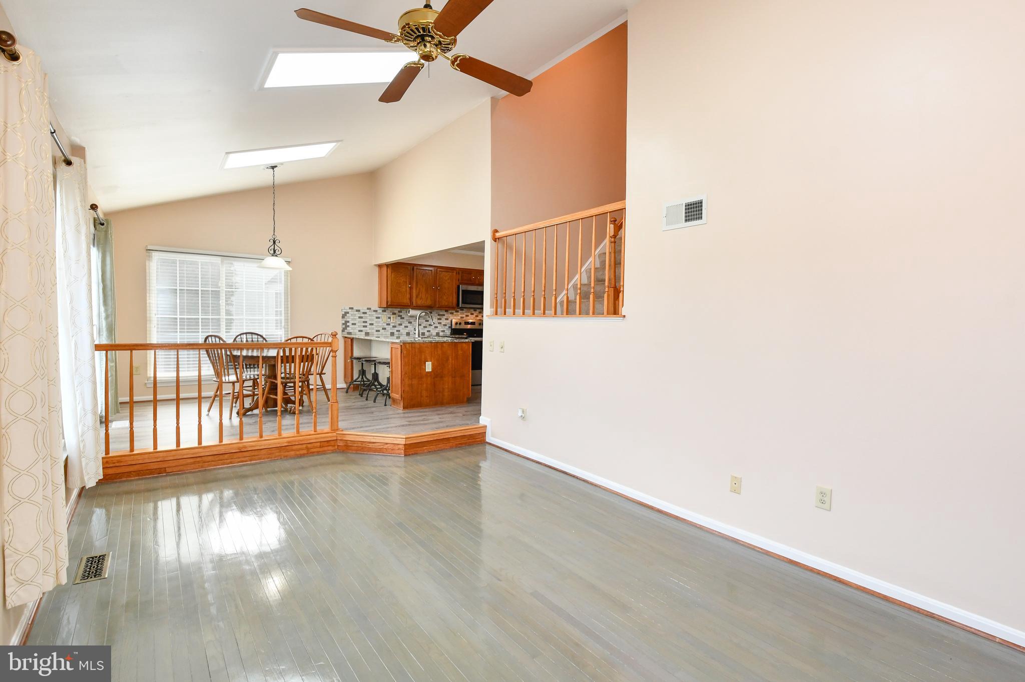 STRATFORD GLEN - Residential