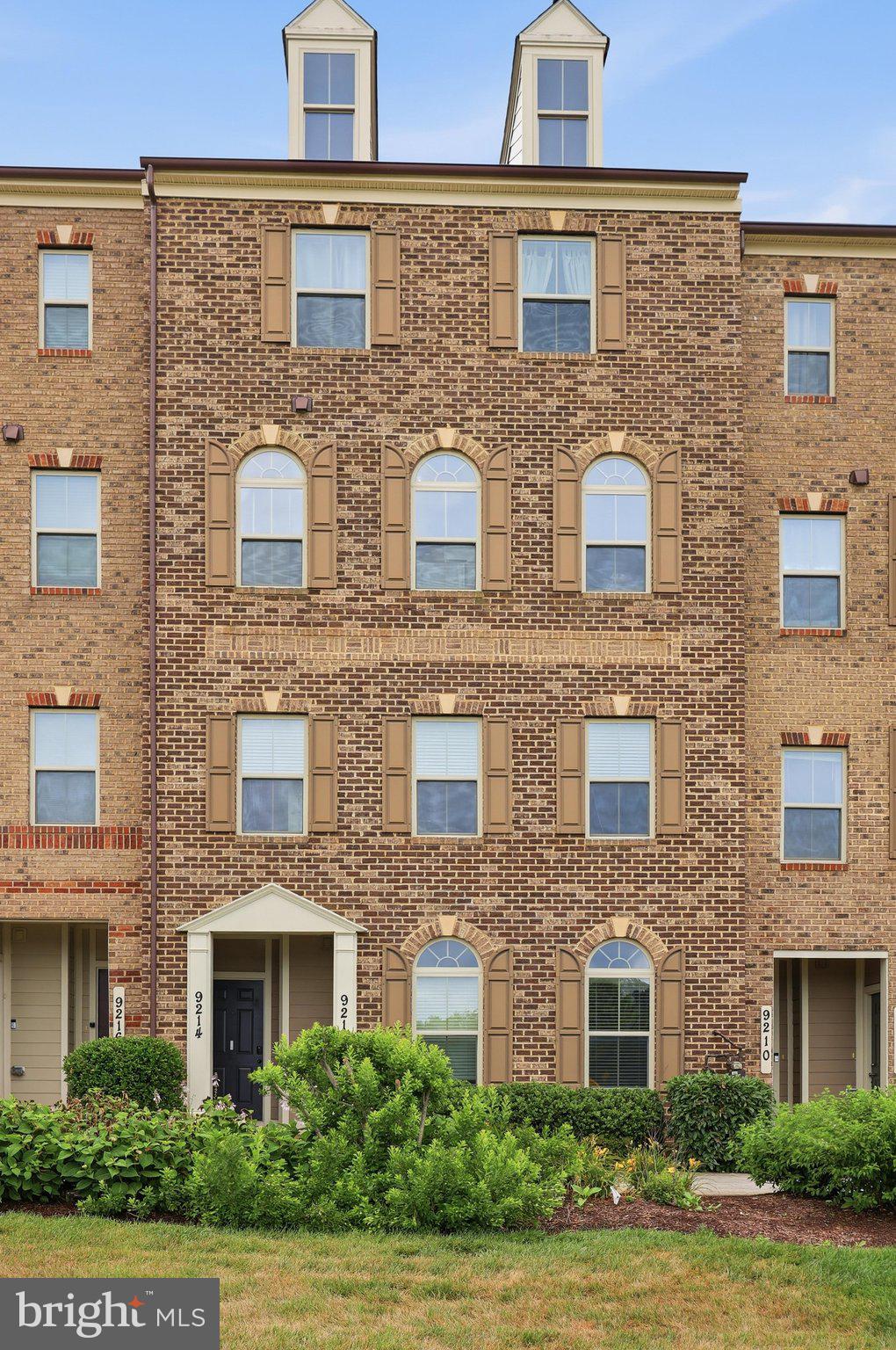 VILLAGES OF URBANA - Residential