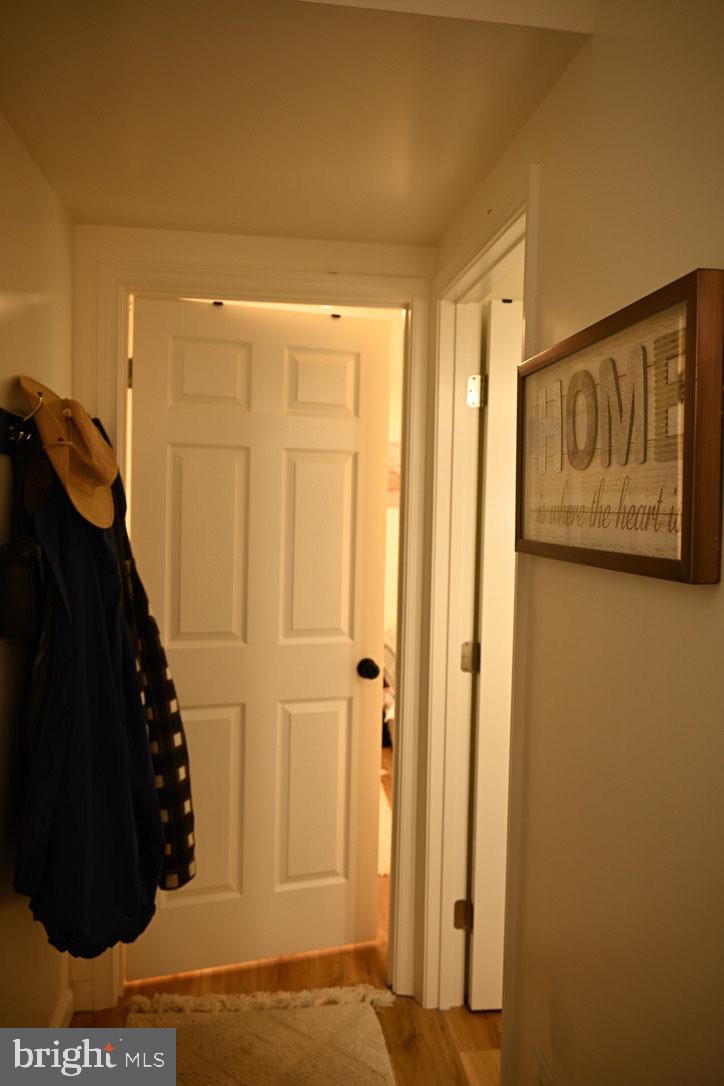 PARKS HOLLOW - Residential