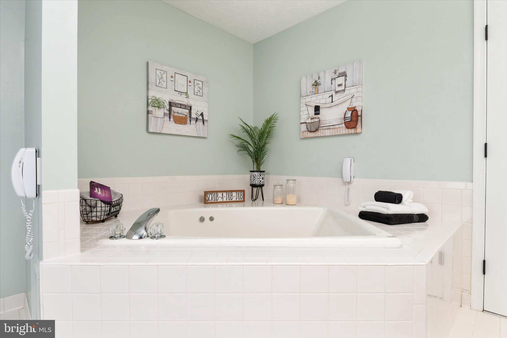 YOUNGS FARM ESTATES - Residential