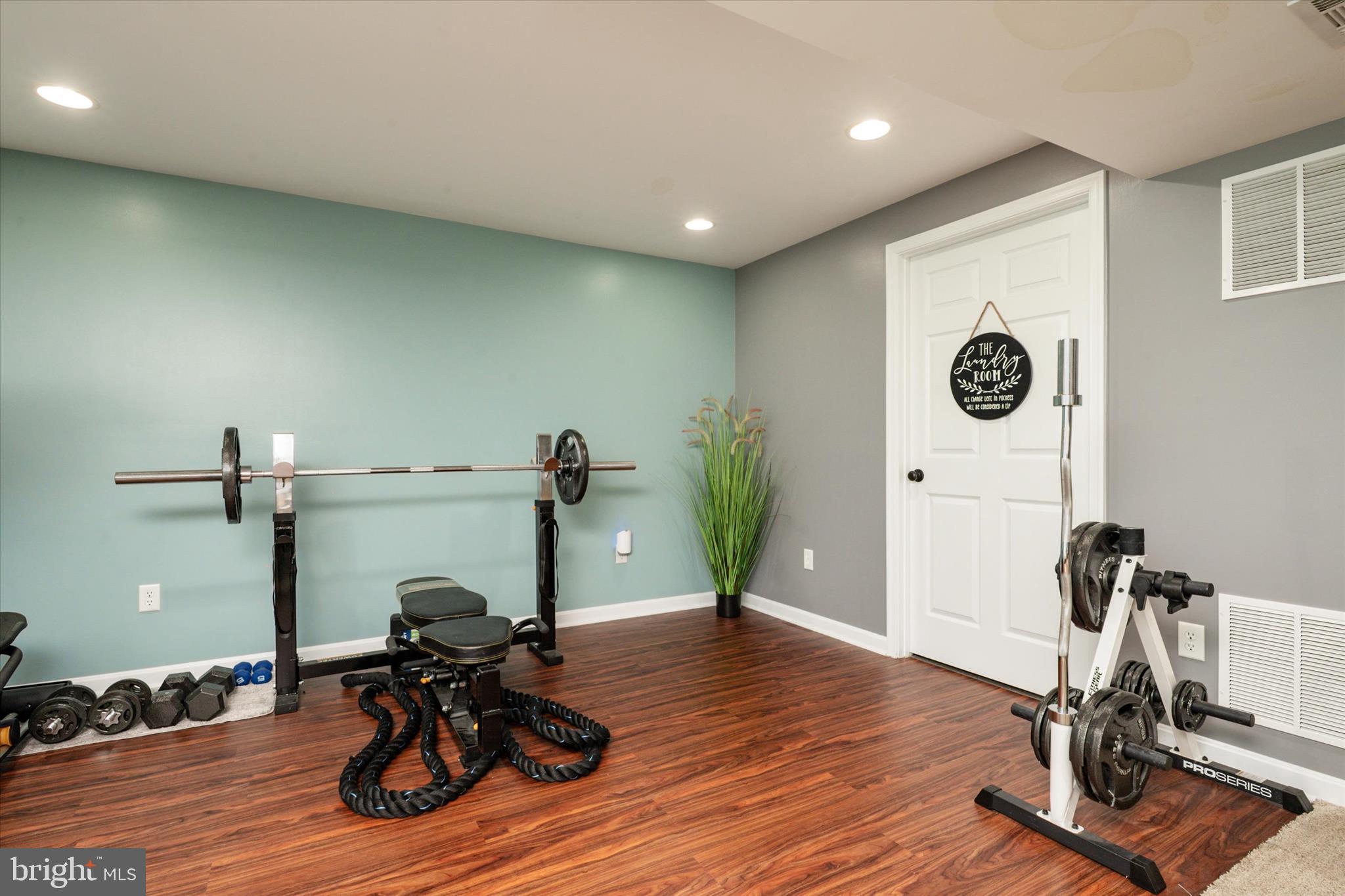 YOUNGS FARM ESTATES - Residential