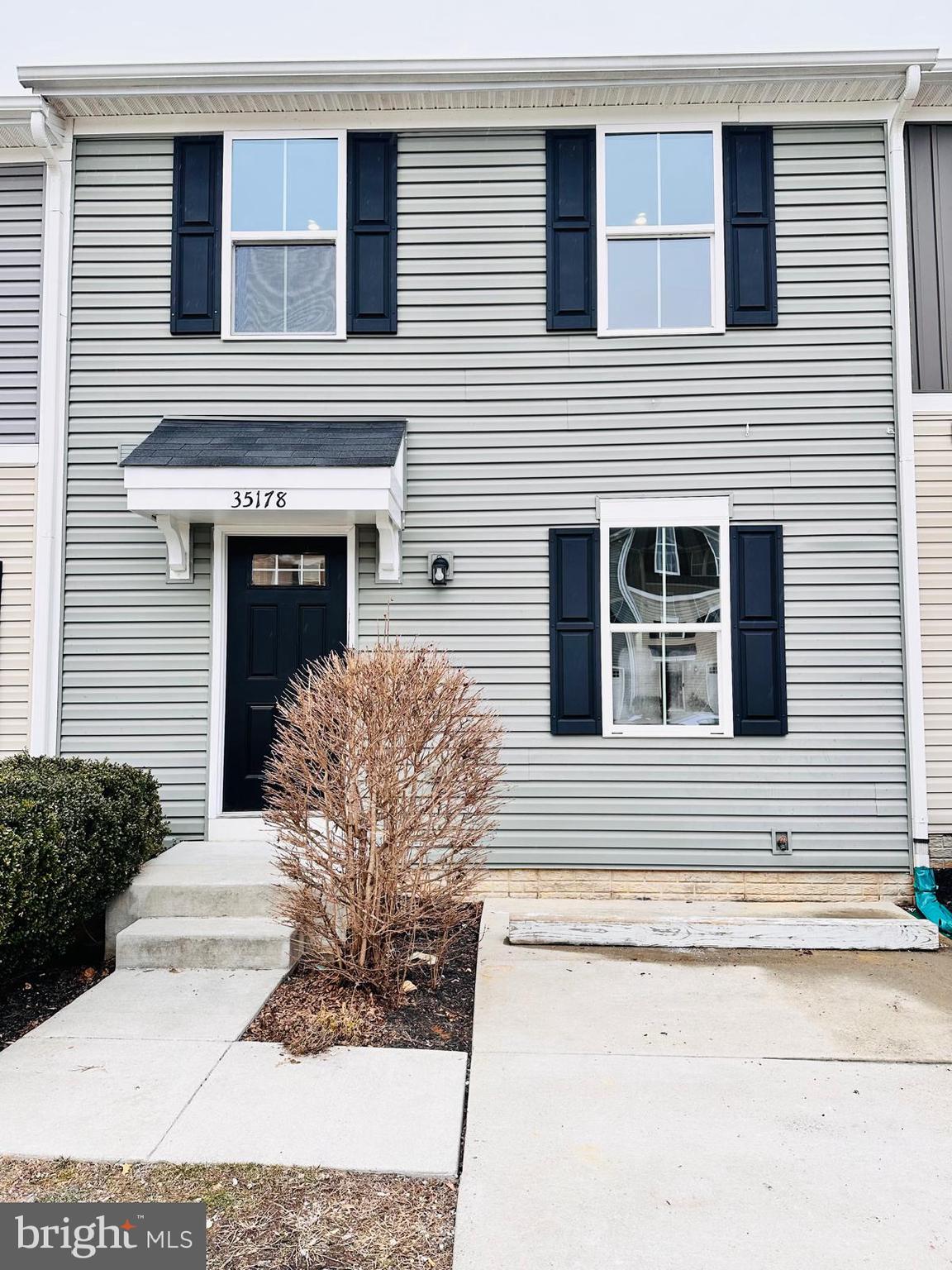 Beautiful 3-level, 3-bedroom, 3-full, 1-half-bathroom townhouse in Germanna Heights. Walking distance to shopping center, gas station, Walmart, and restaurants. Newer luxury vinyl planks in the living level, newer carpet throughout the house, freshly painted top to bottom, the entire basement has been redone and upgraded with a remodeled bathroom and new closet added for storage. New light fixtures and microwave. Move-in Ready.