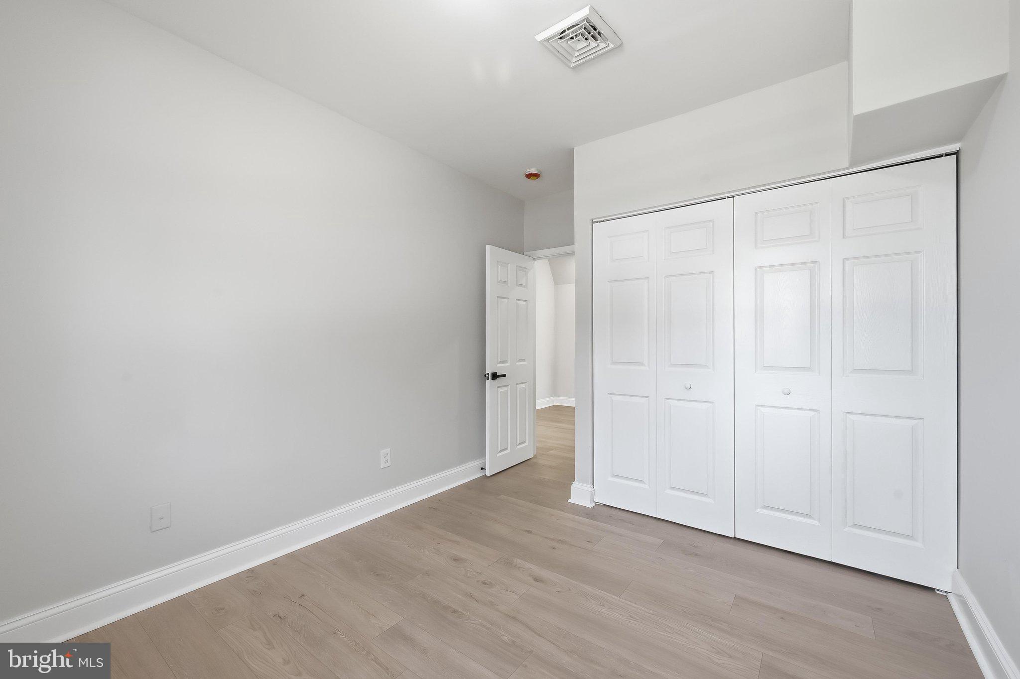 SILVER SANDS - Residential