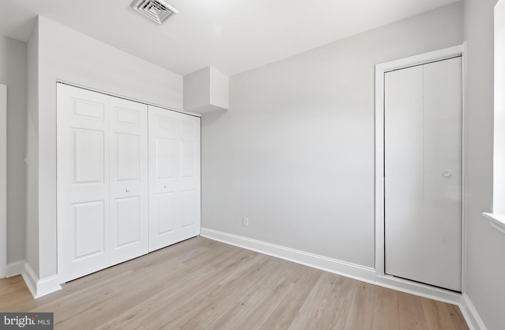 SILVER SANDS - Residential