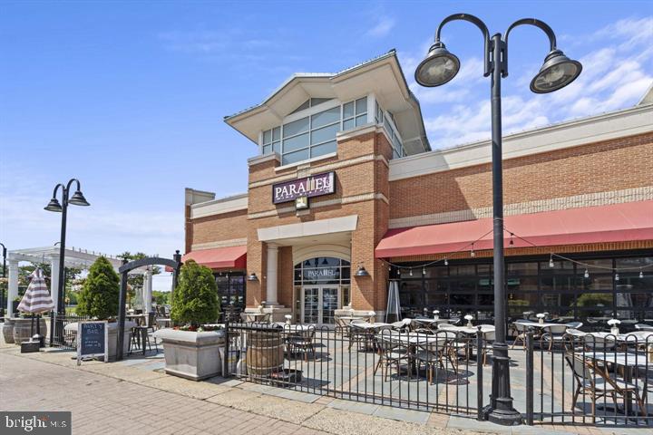 ASHBURN STATION - Residential Lease