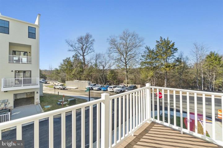 ASHBURN STATION - Residential Lease