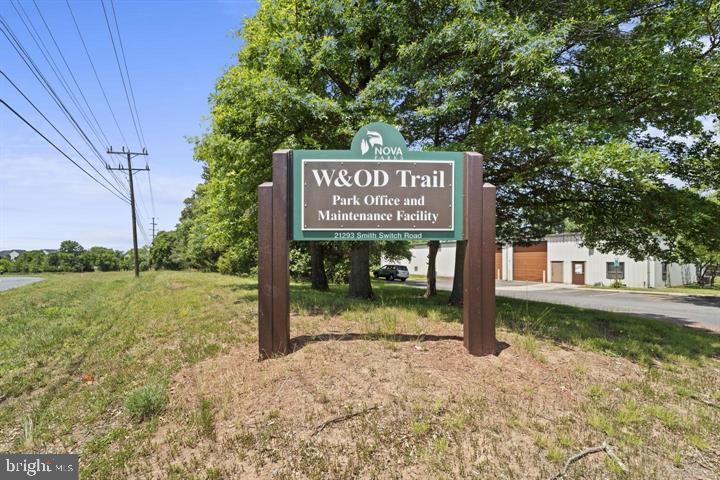 ASHBURN STATION - Residential Lease
