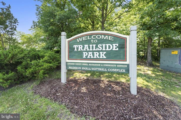 ASHBURN STATION - Residential Lease