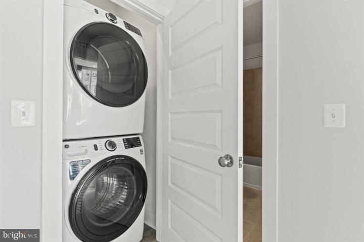 ASHBURN STATION - Residential Lease