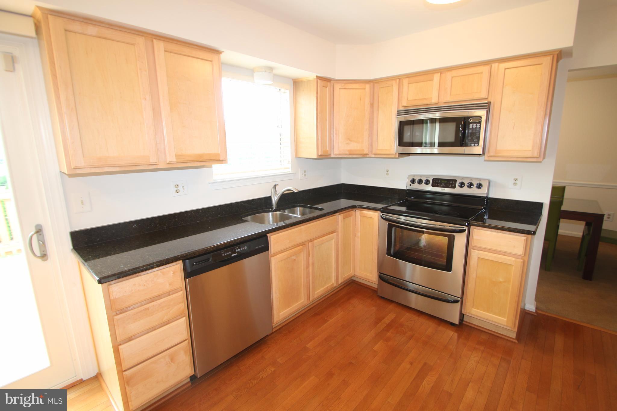 HALLOWELL - Residential