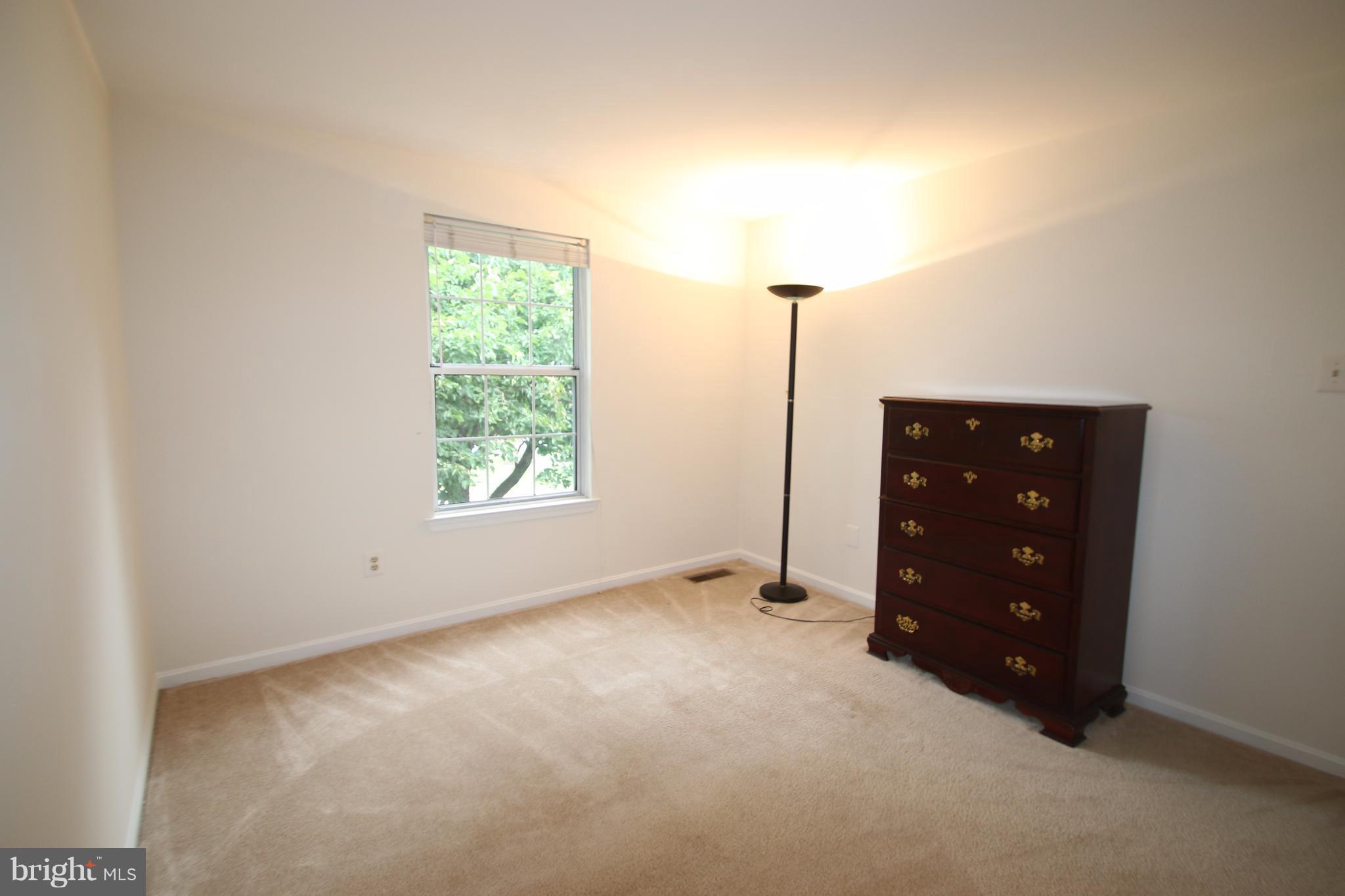 HALLOWELL - Residential