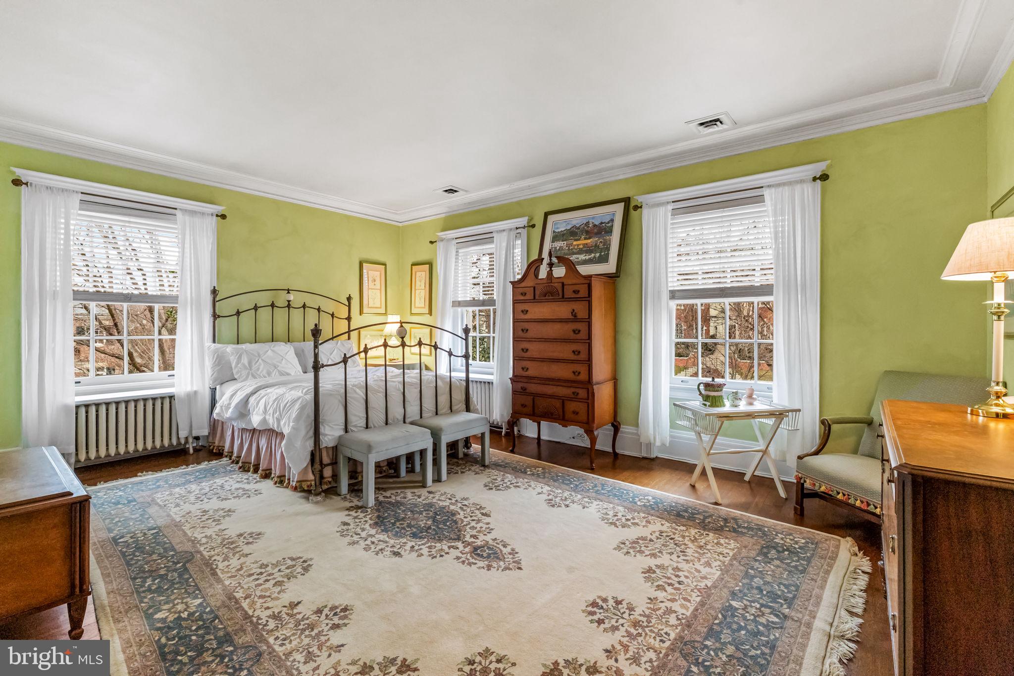 GUILFORD HISTORIC DISTRICT - Residential