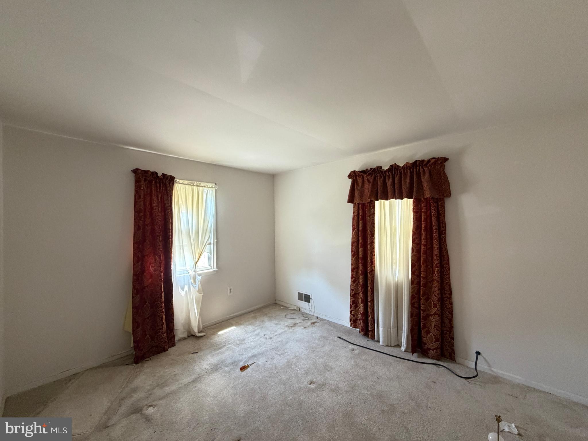 WOODS - Residential