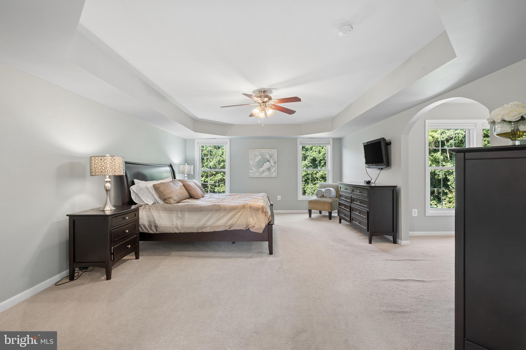 SHERLOCK HOLMES ESTATES - Residential