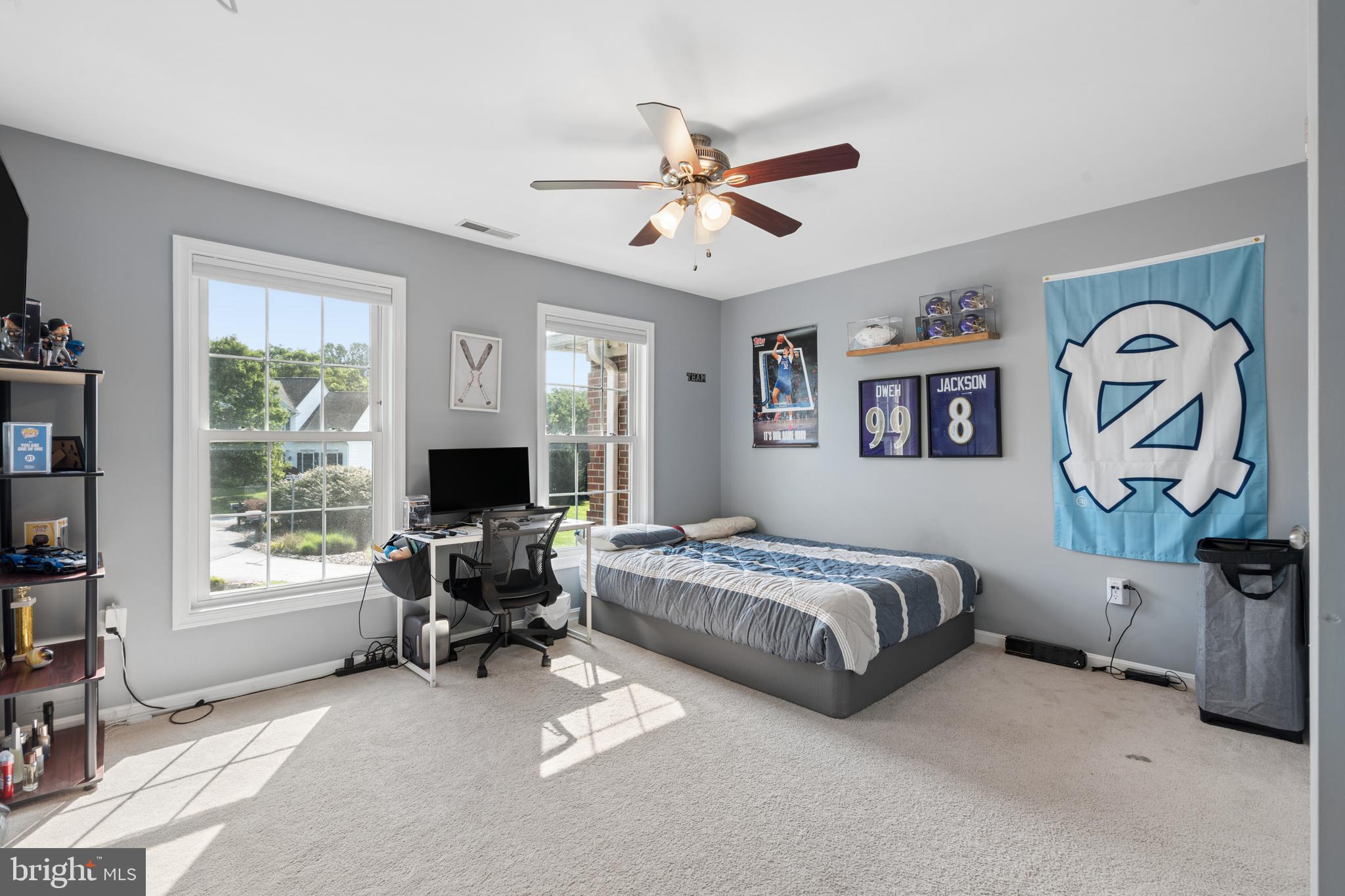 SHERLOCK HOLMES ESTATES - Residential