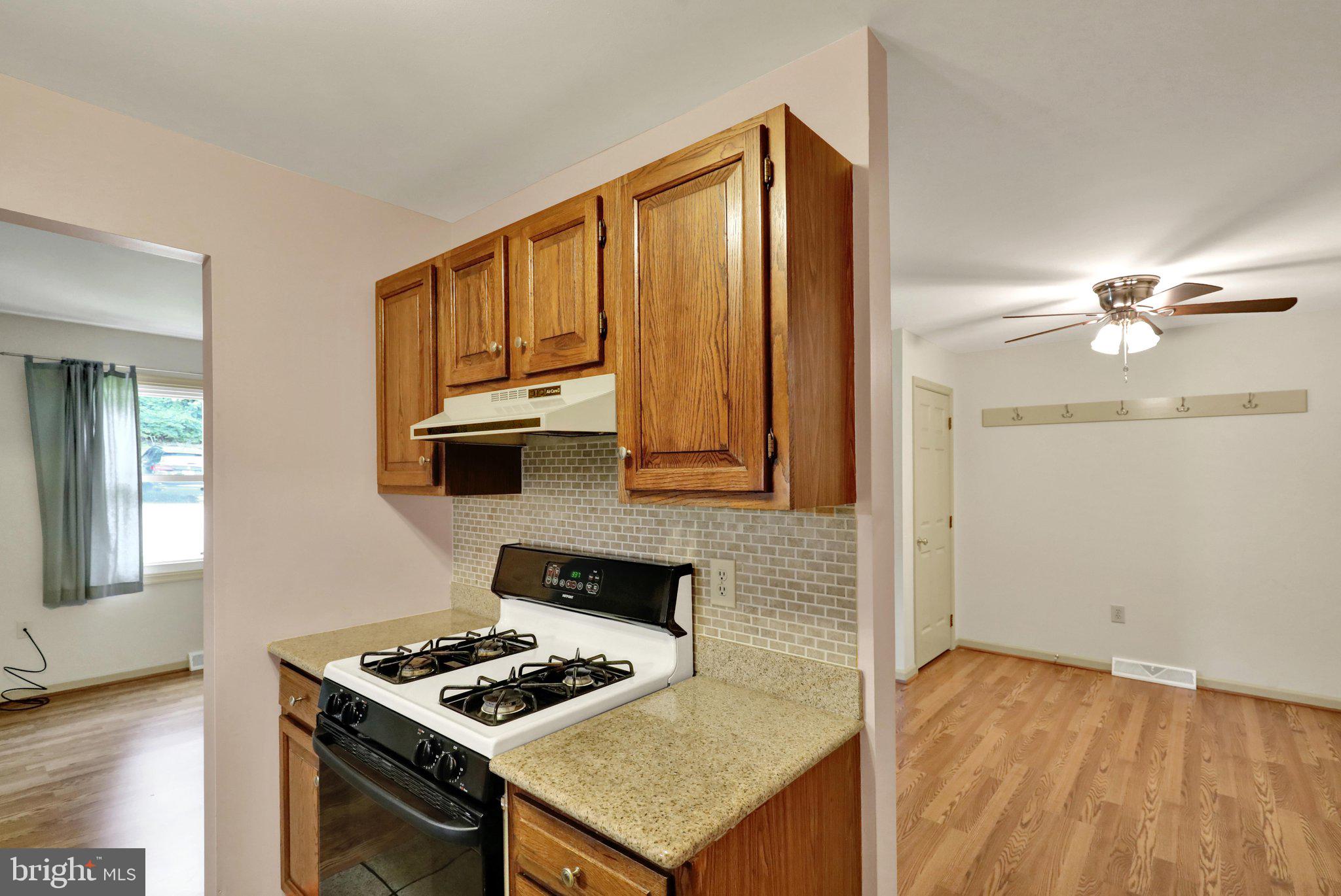 MIFFLIN WOODS - Residential