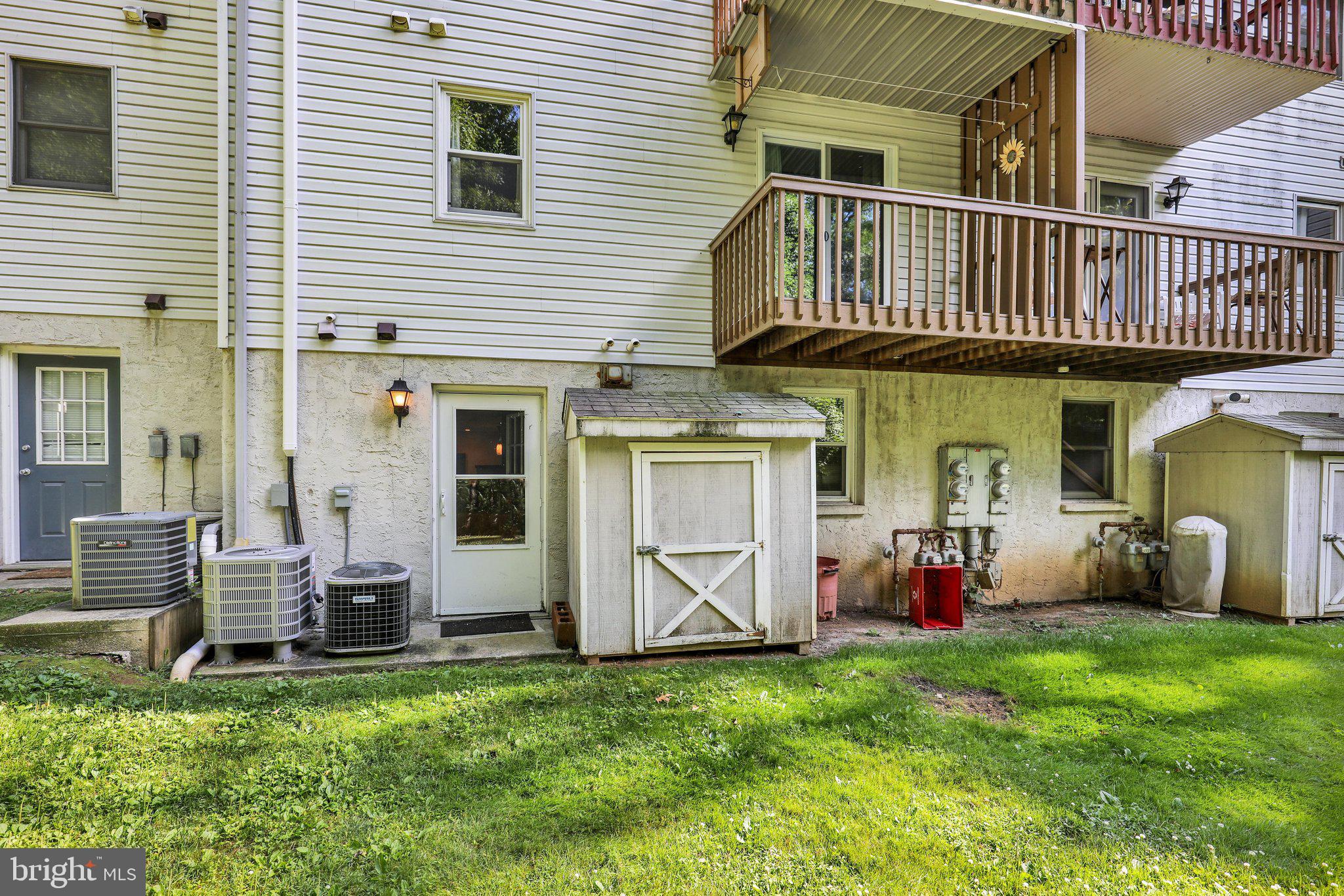MIFFLIN WOODS - Residential