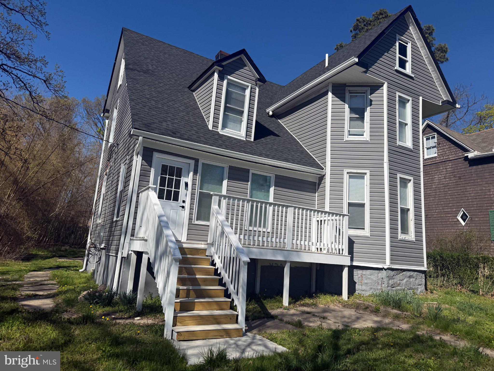 WINSTON GOVANS - Residential