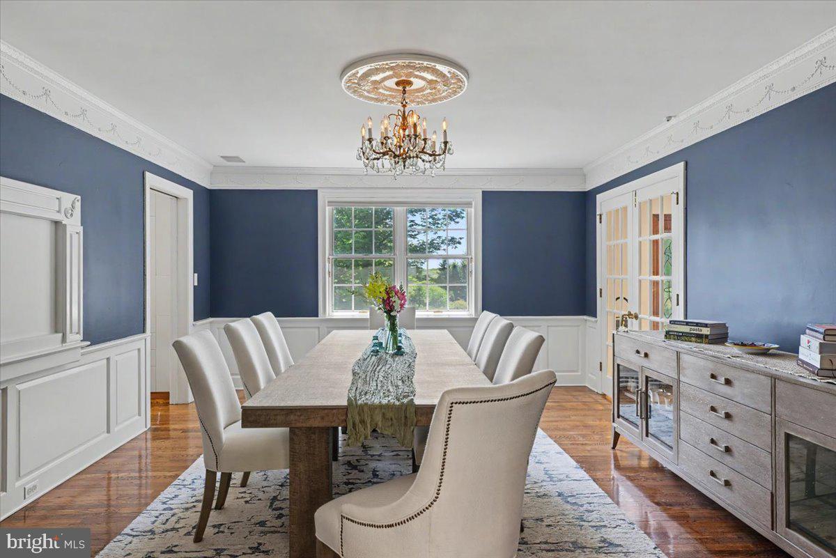 MOUNT EYRE MANOR - Residential