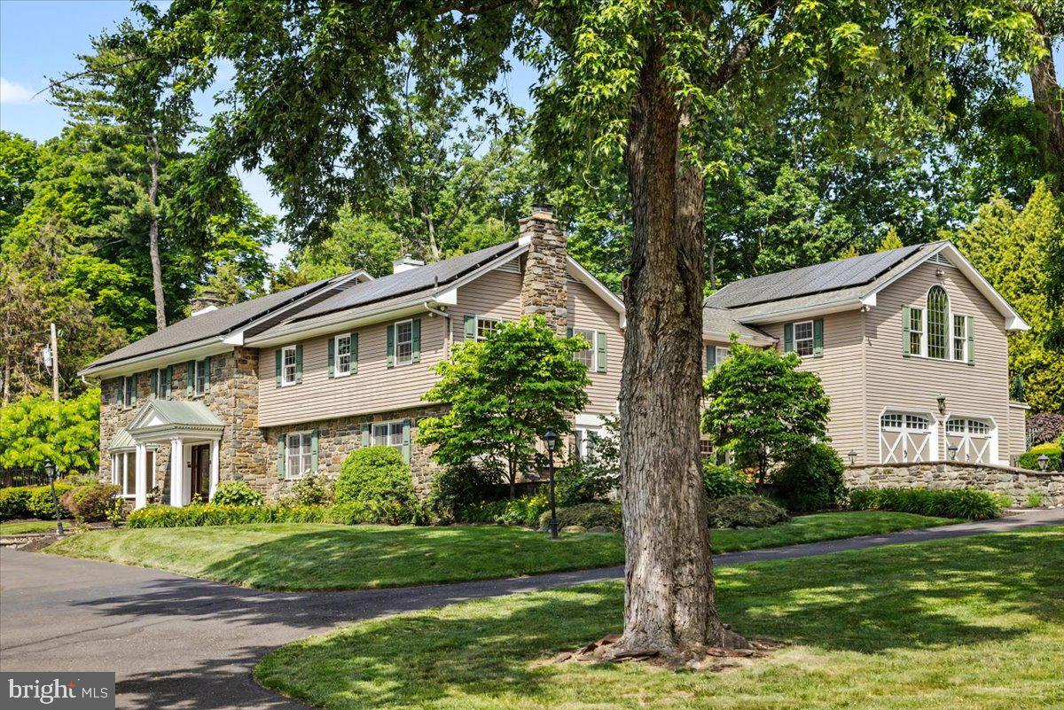 MOUNT EYRE MANOR - Residential