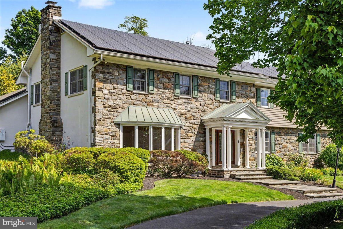 MOUNT EYRE MANOR - Residential