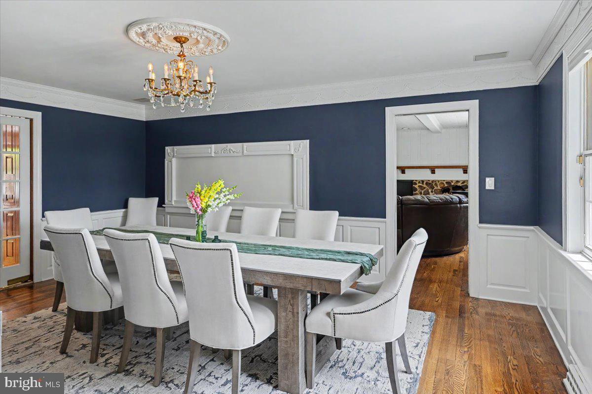 MOUNT EYRE MANOR - Residential