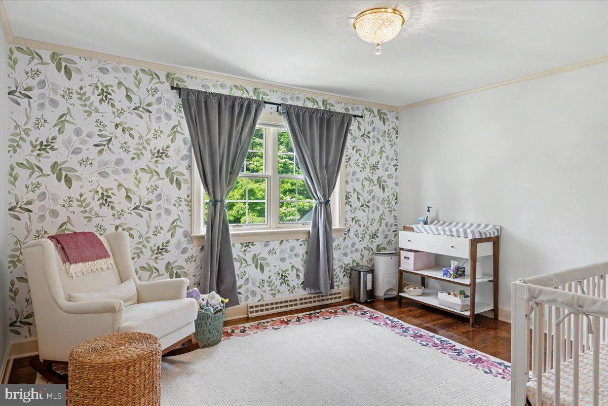 MOUNT EYRE MANOR - Residential