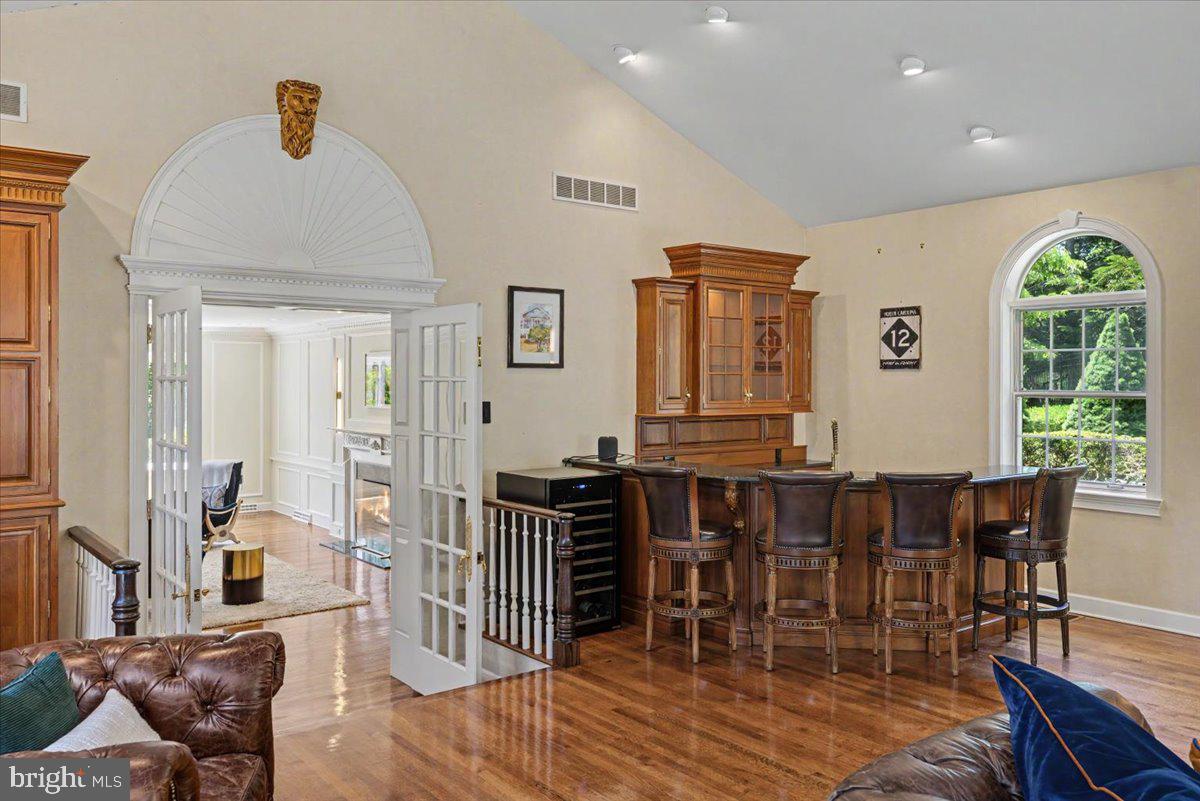 MOUNT EYRE MANOR - Residential