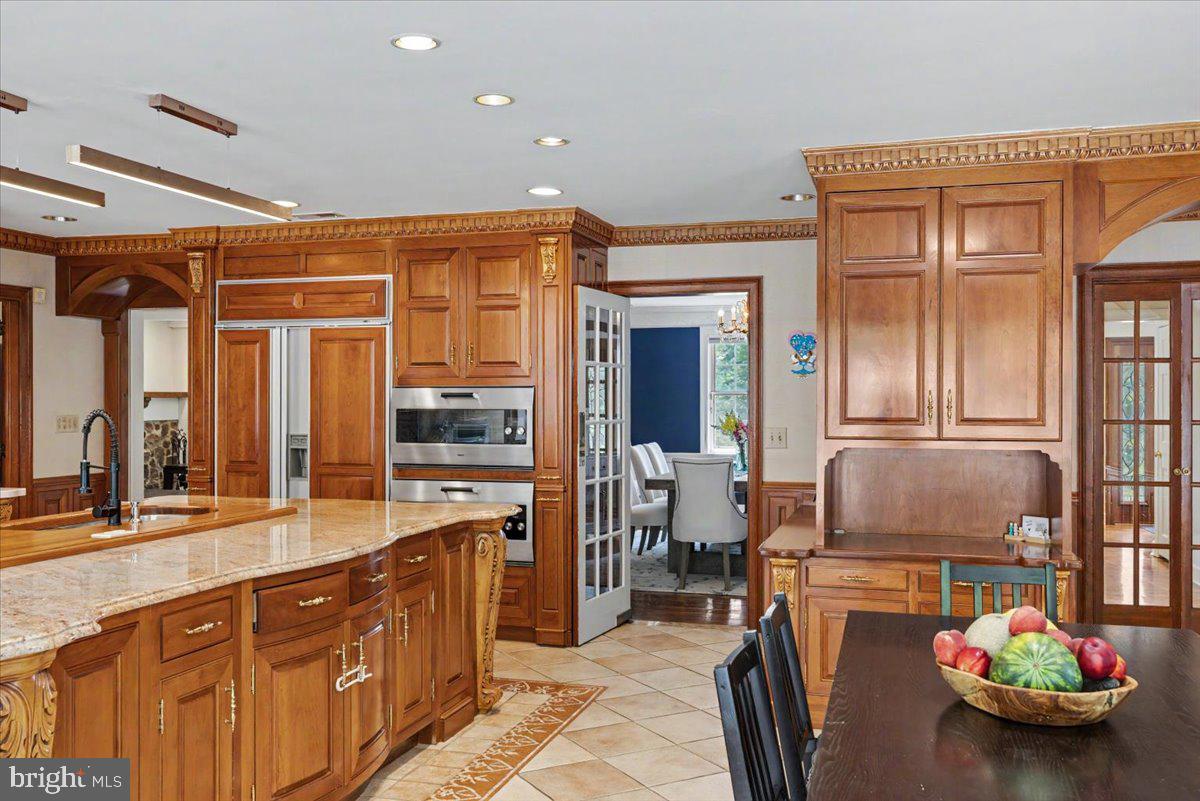 MOUNT EYRE MANOR - Residential