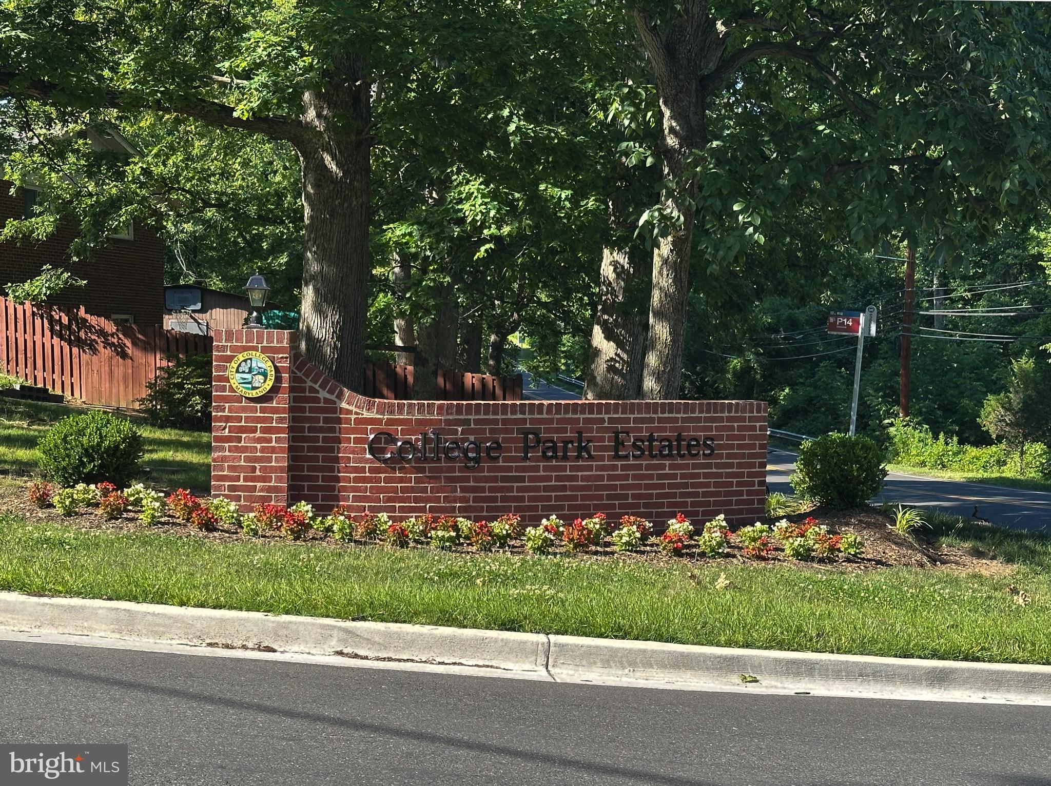 COLLEGE PARK ESTATES - Residential