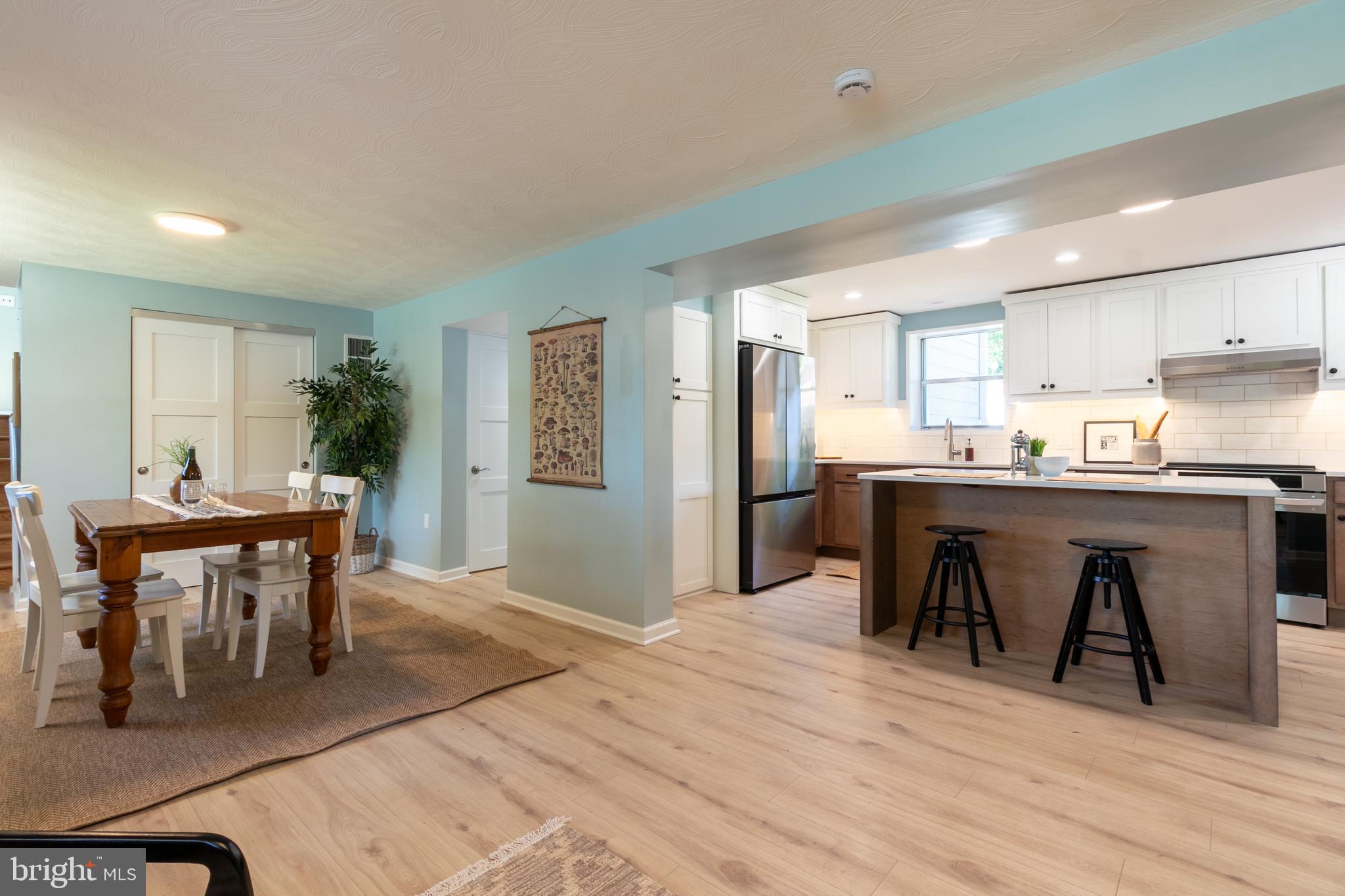 COLLEGE PARK ESTATES - Residential