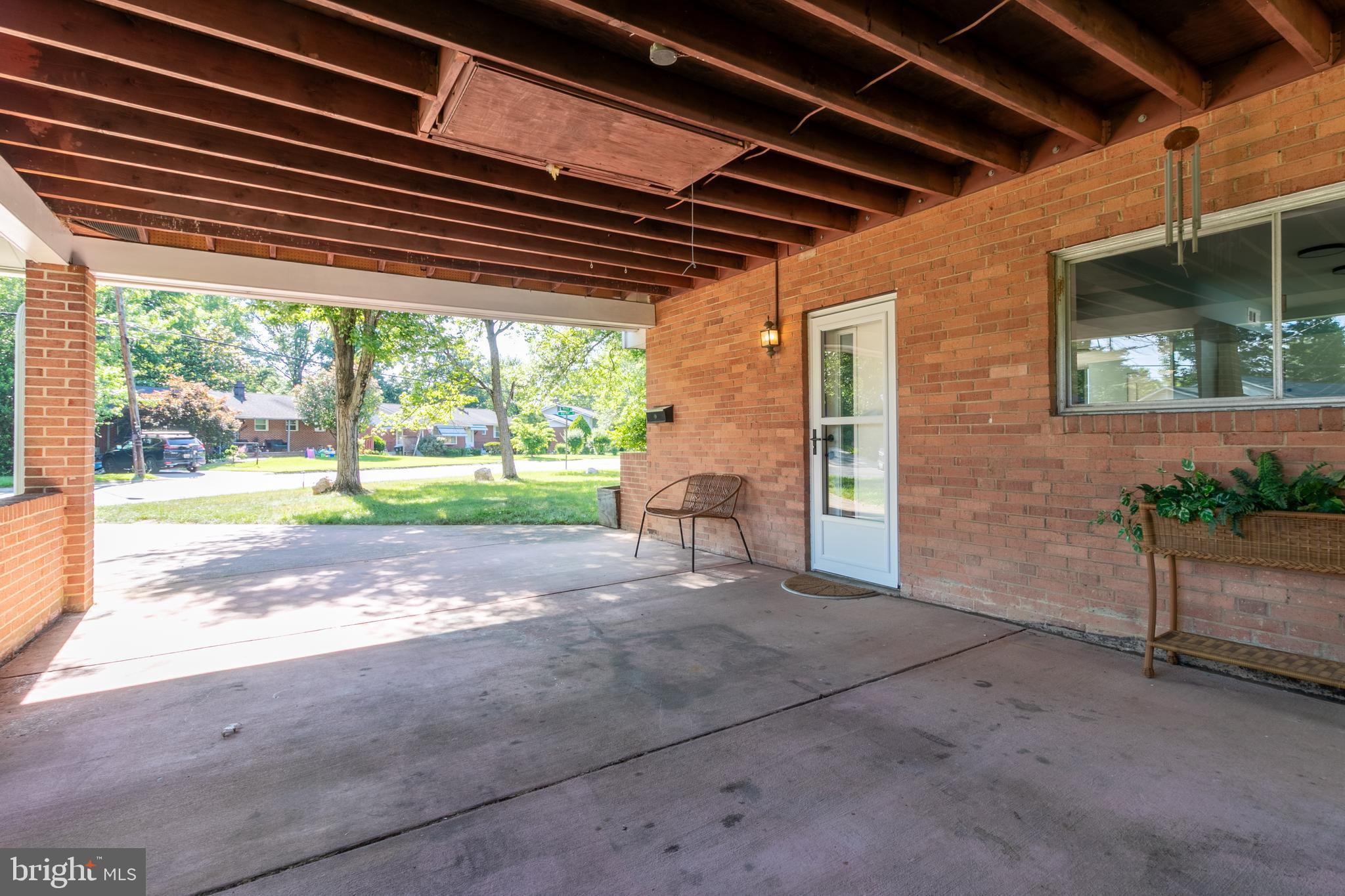 COLLEGE PARK ESTATES - Residential