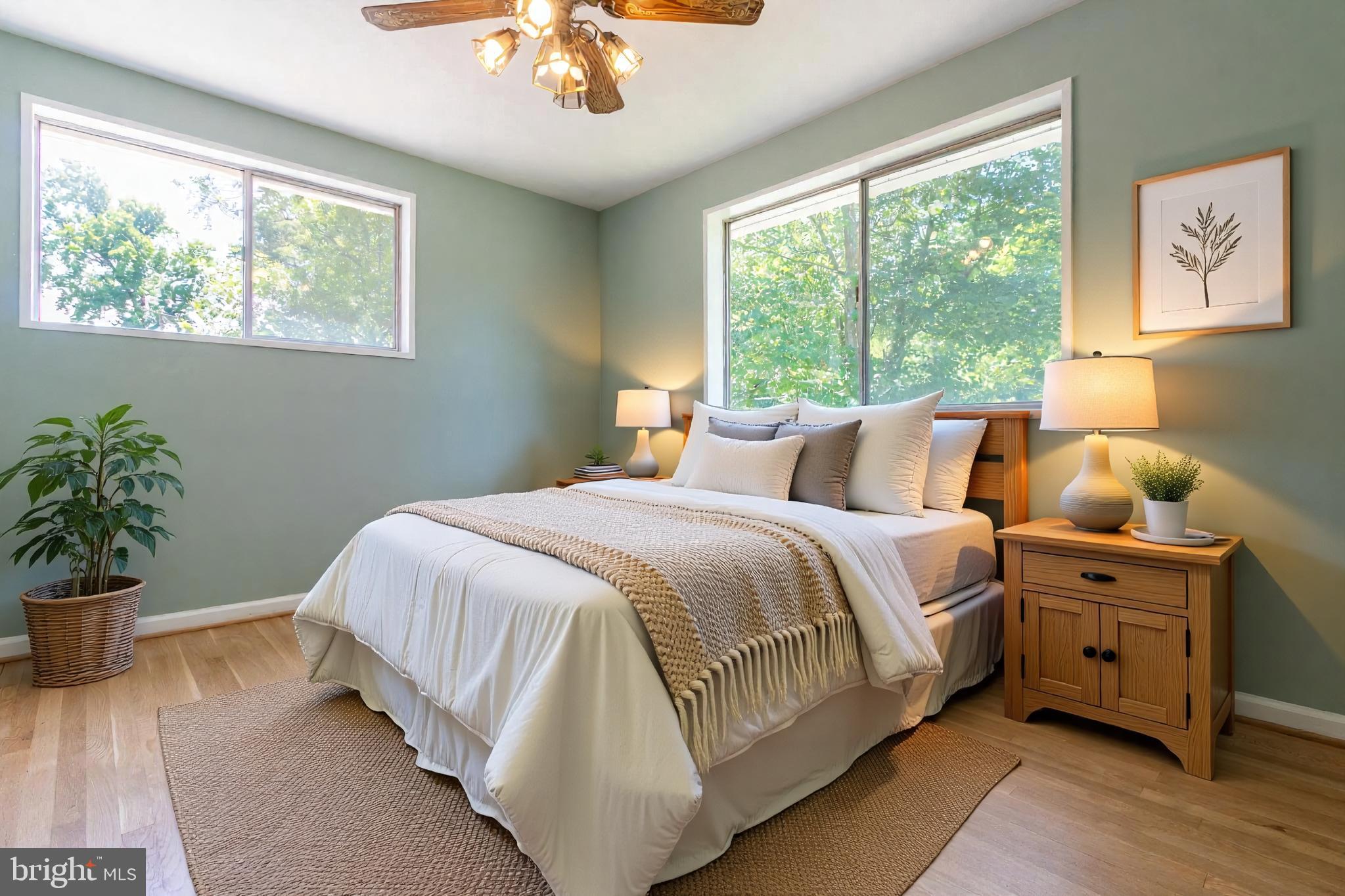 COLLEGE PARK ESTATES - Residential