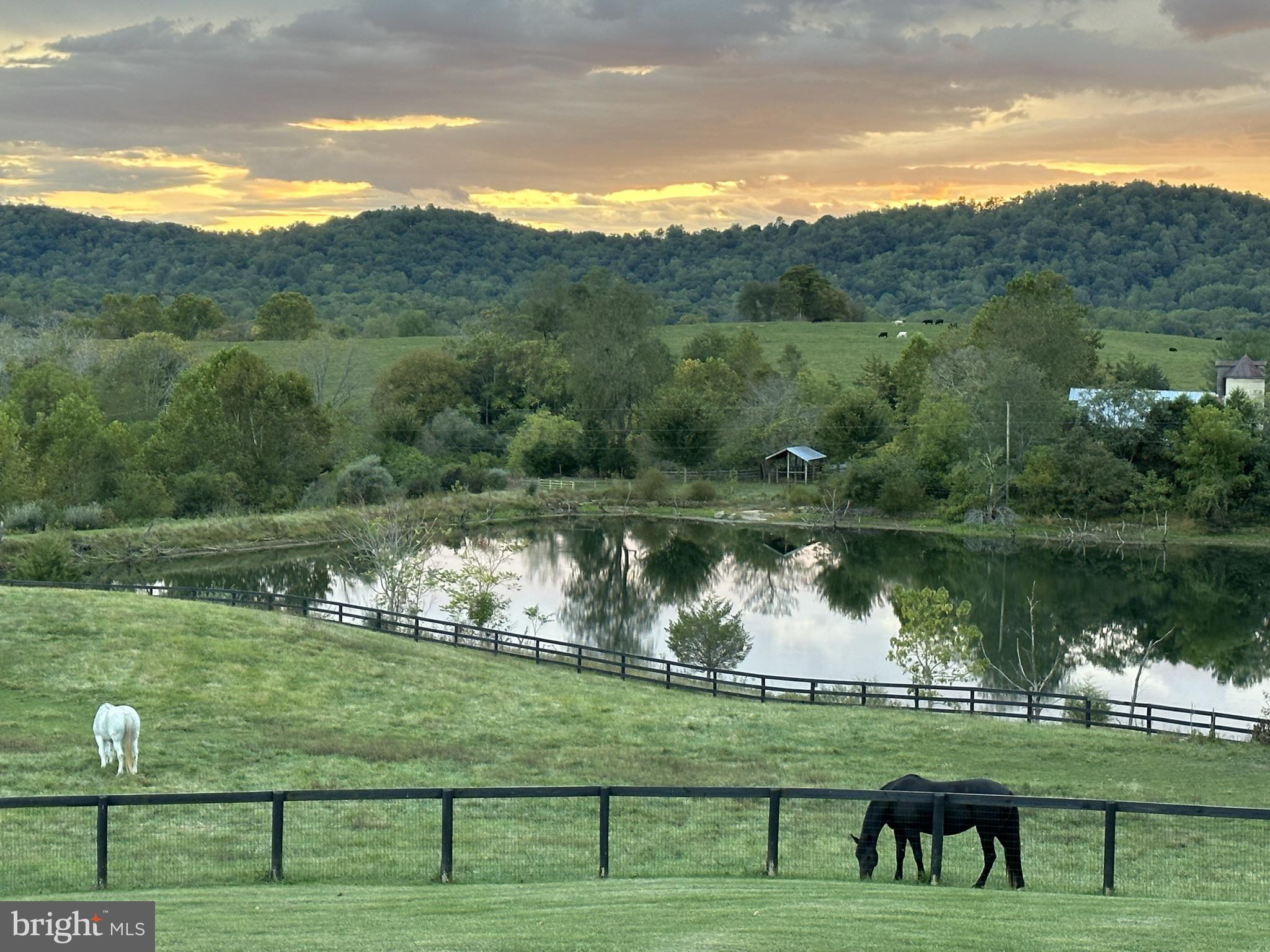 BATTLE RUN FARM - Residential