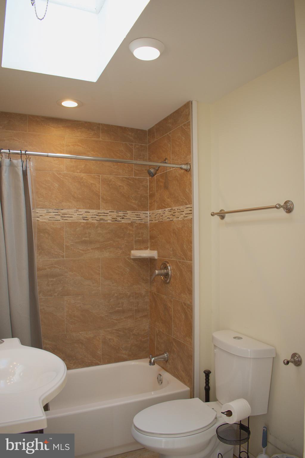 OVERBROOK - Residential