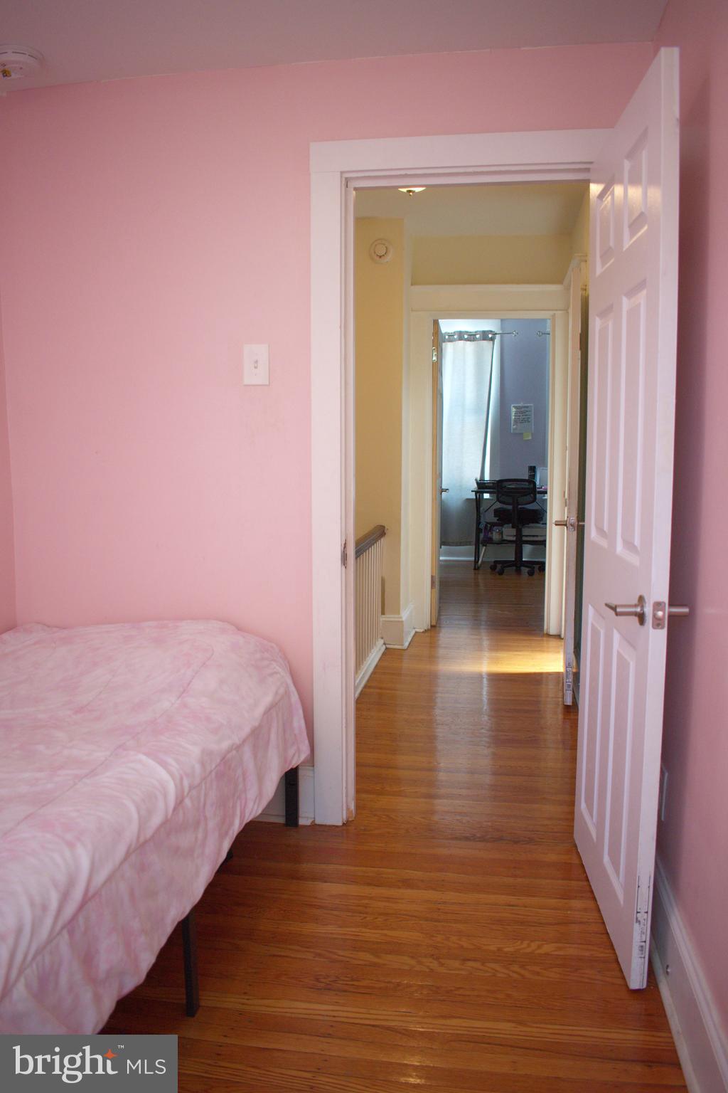 OVERBROOK - Residential