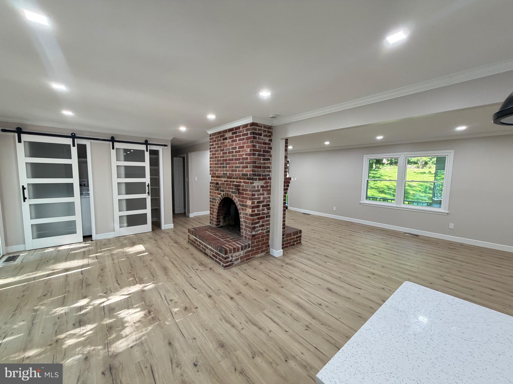 BULL RUN MOUNTAIN ESTATE - Residential