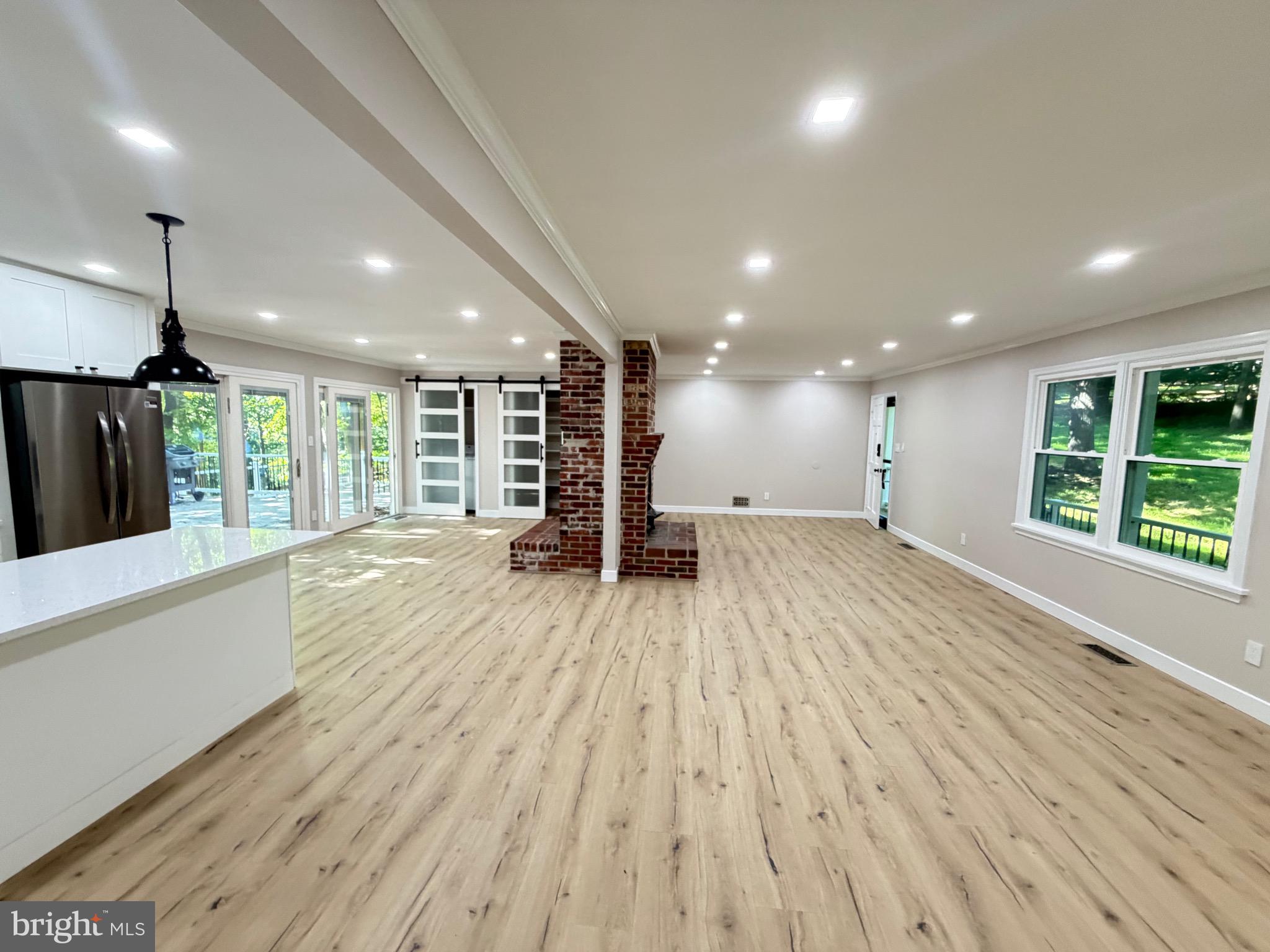 BULL RUN MOUNTAIN ESTATE - Residential