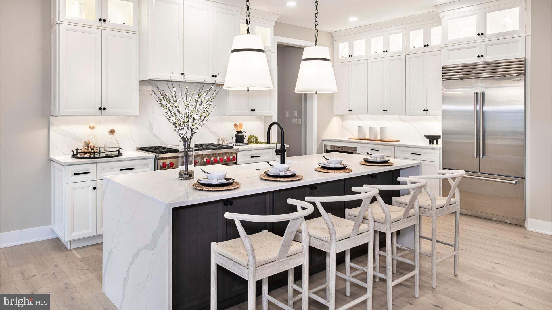 BRETON HILL - Residential