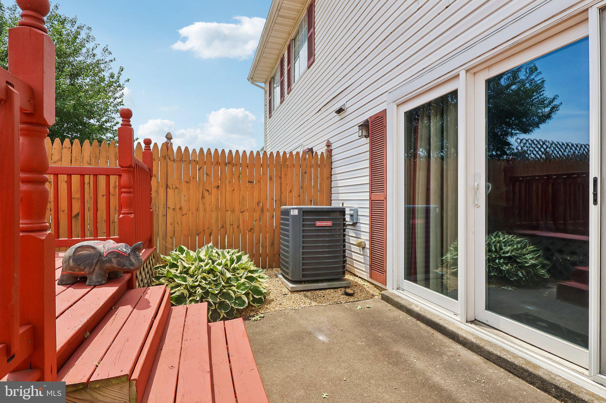 MILLBROOK - Residential